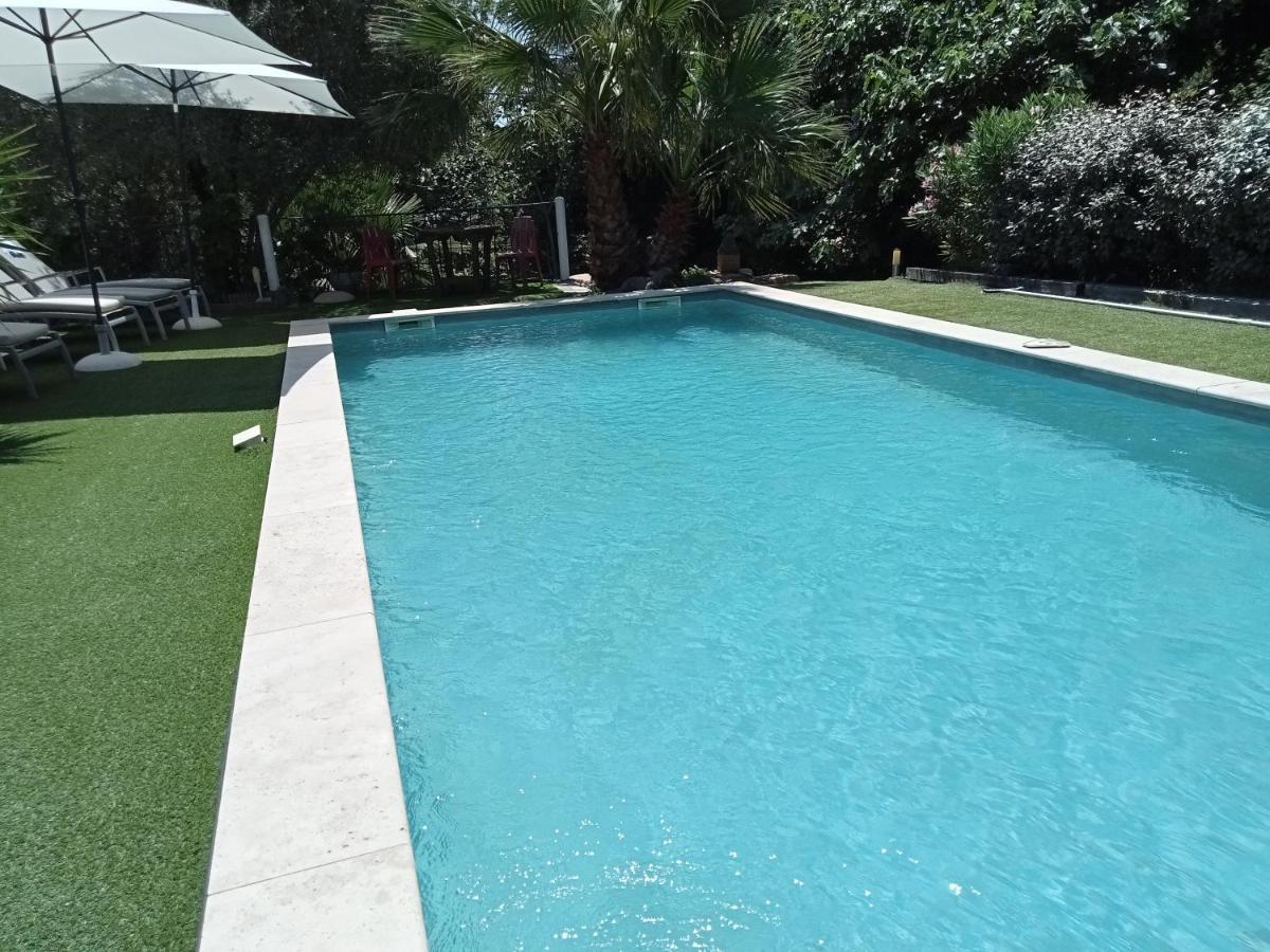 Villa La Croisette แซ็งต์-แมกซีม ภายนอก รูปภาพ